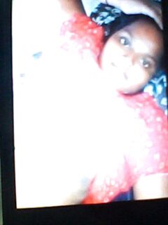 Fat aunty show her melon